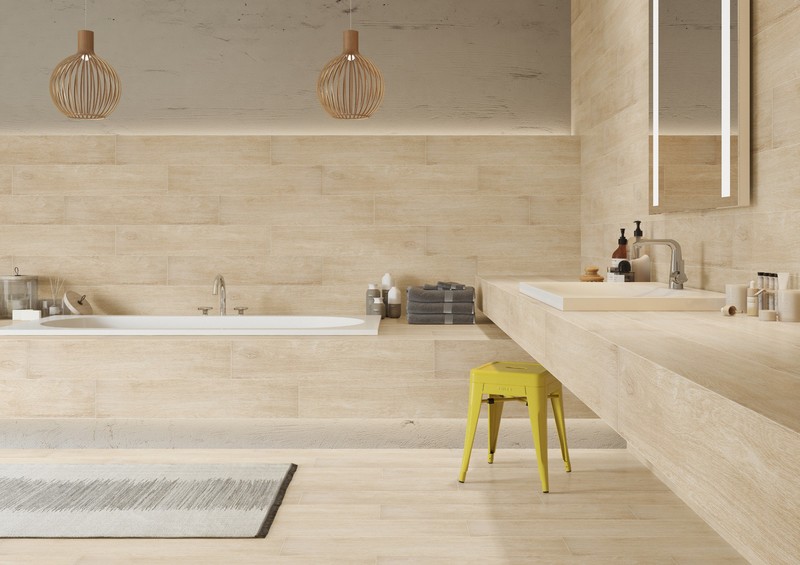 плитка под дерево в ванной